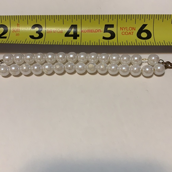 Vintage 50’s PINUP RETRO Rockabilly Swing Era PEARL SWEATER CLIP GUARD BUTTON - Picture 5 of 6